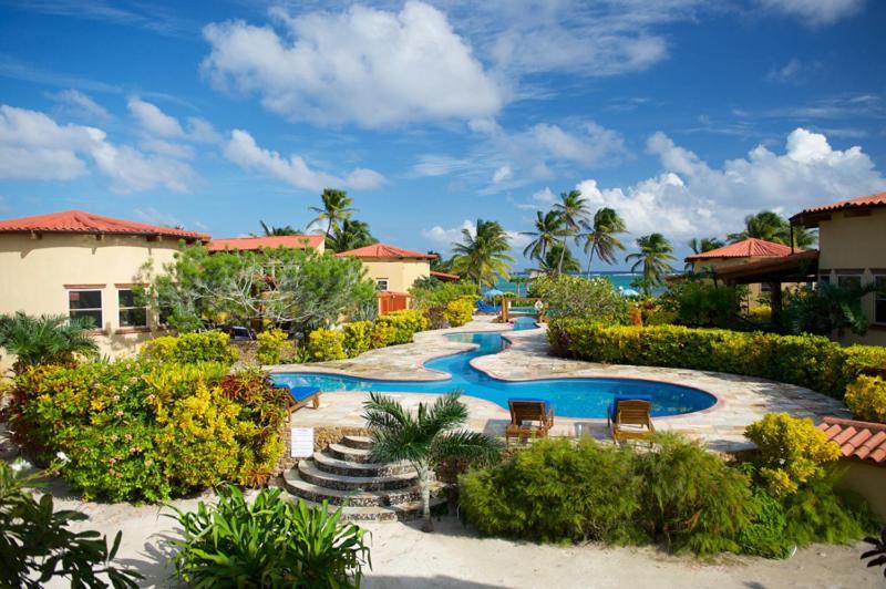 Serenity * San Pedro (Ambergris Caye)