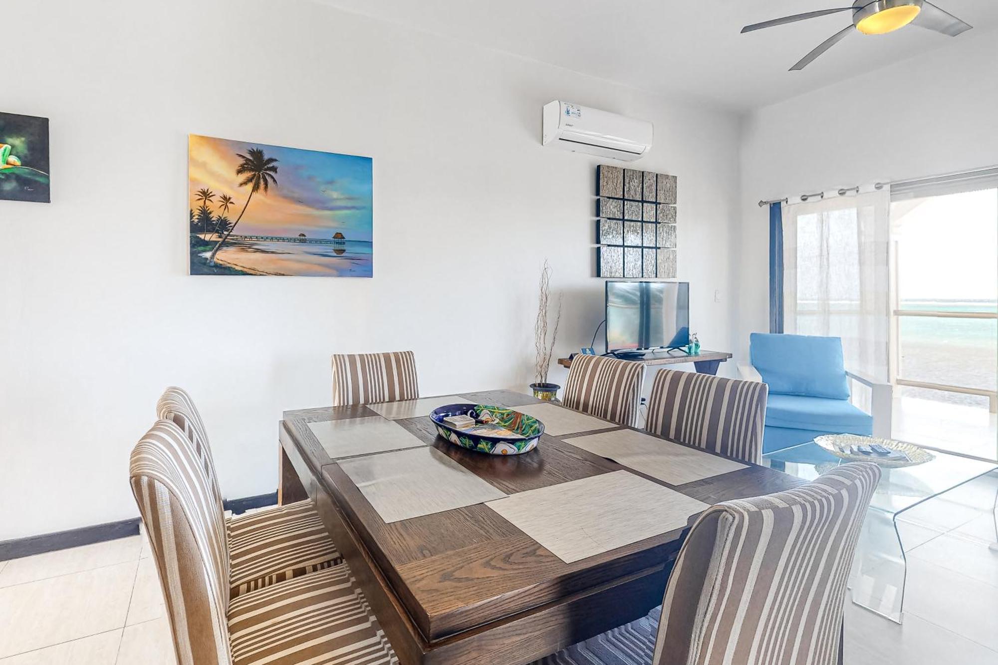 Blue Water Apartment