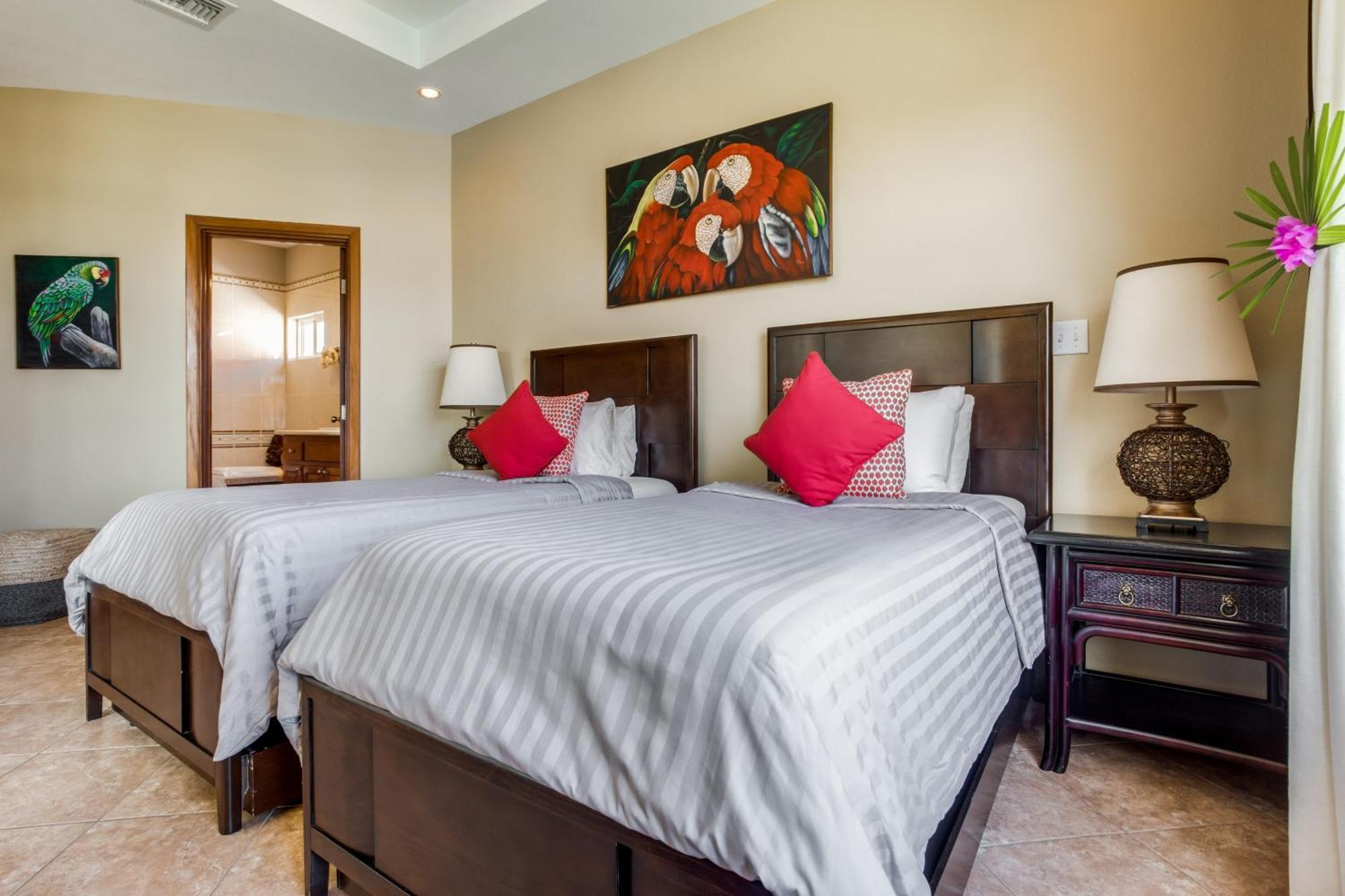 Grand Caribe Belize 4*