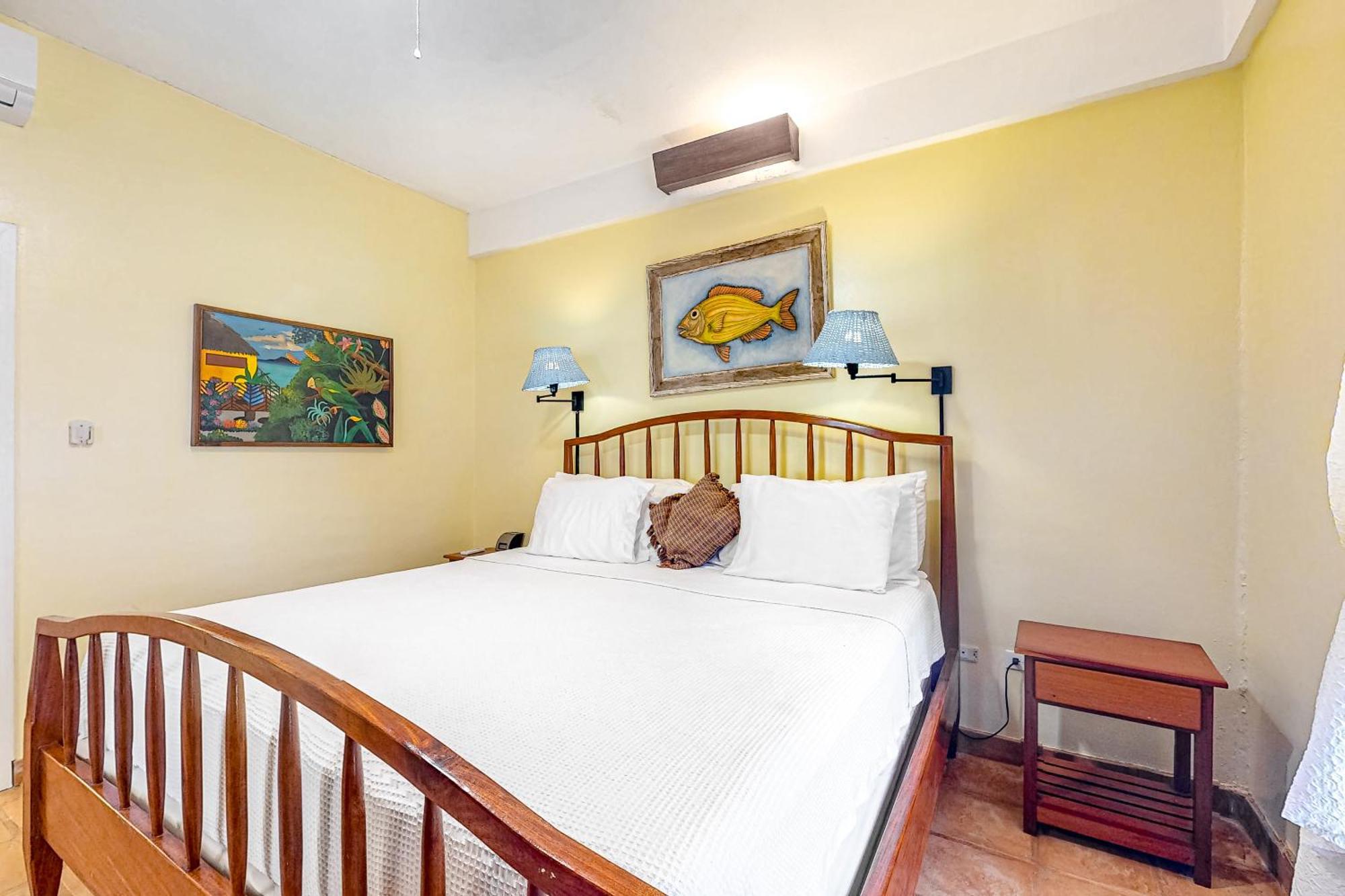 Beachside Gold Standard Certified * Placencia