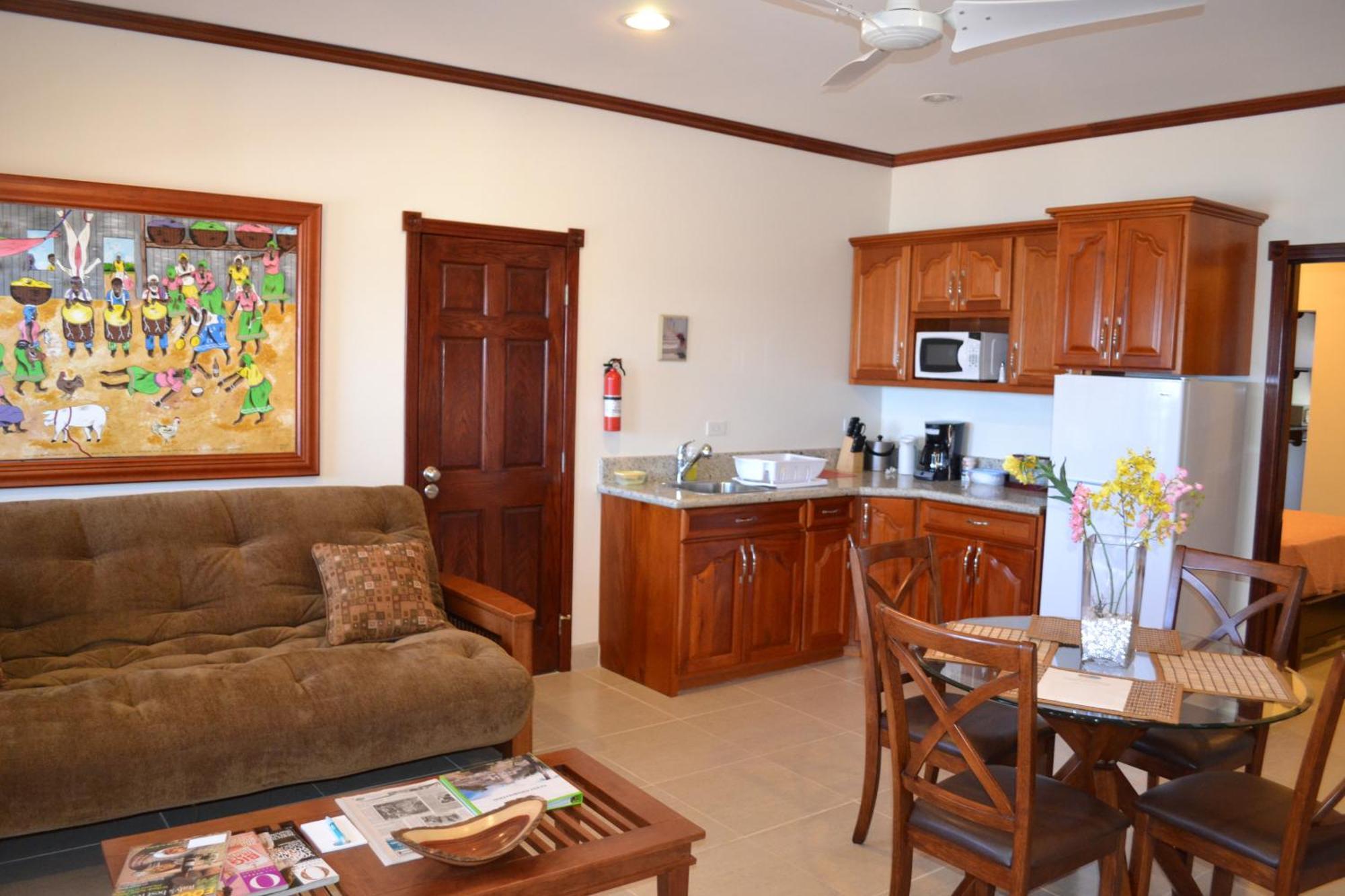 Belizean Nirvana Hotel Placencia
