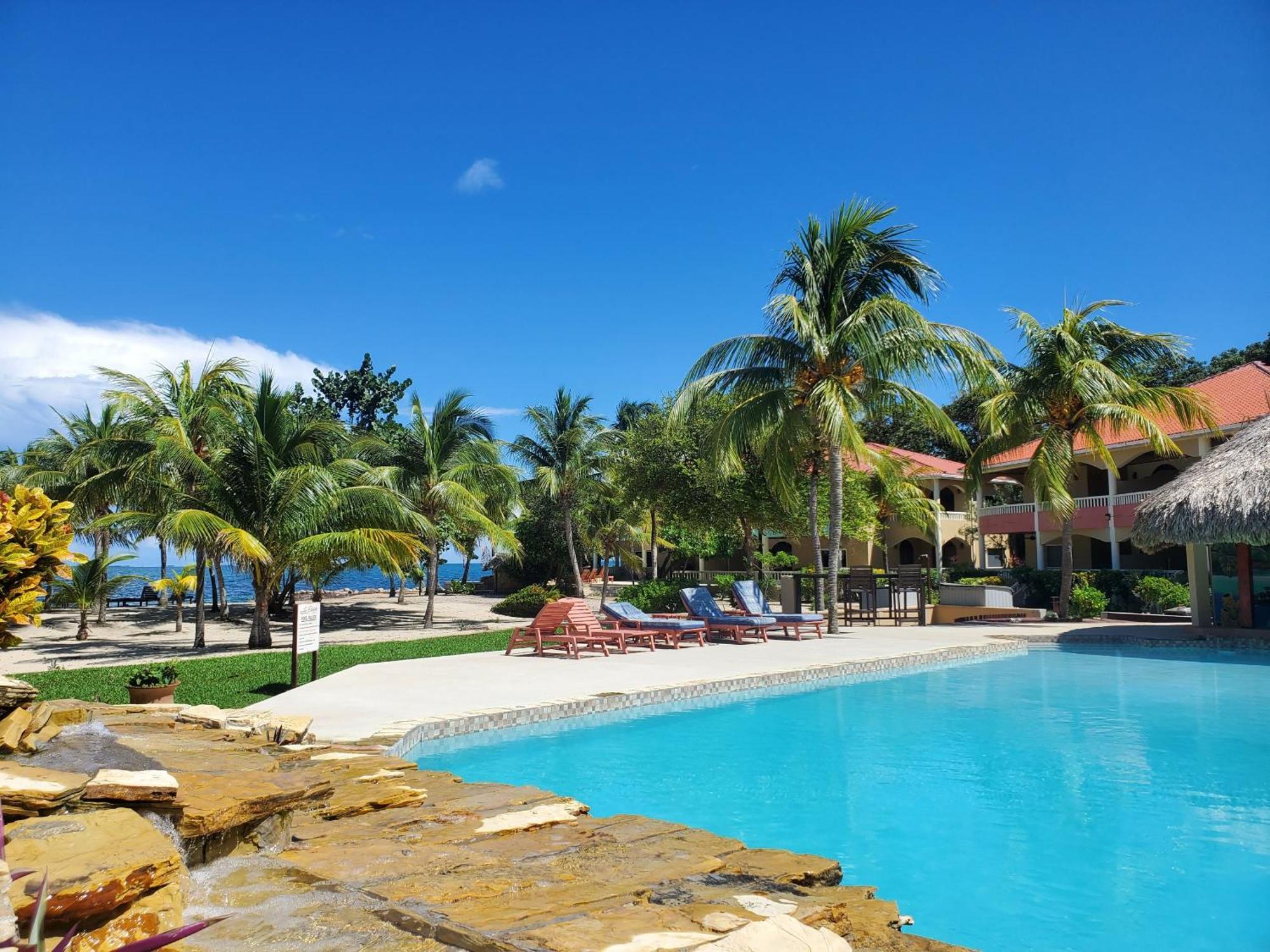 Villa Porticos Placencia