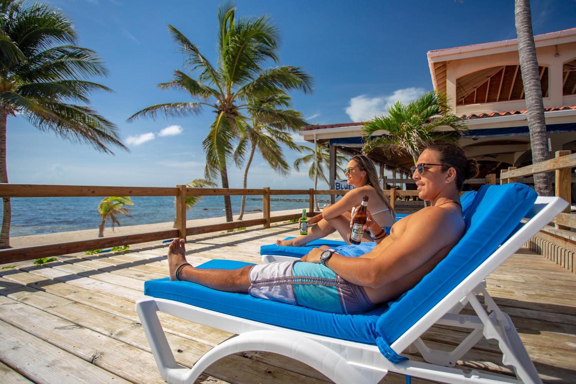 Sunbreeze Hotel