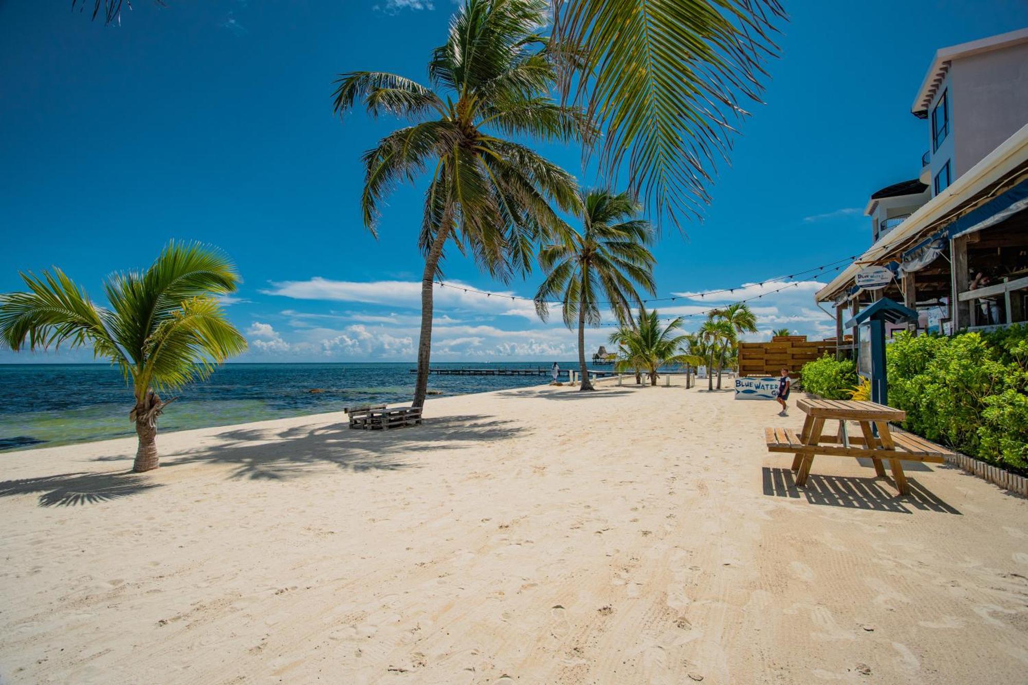 Hotel Sunbreeze San Pedro (Ambergris Caye)