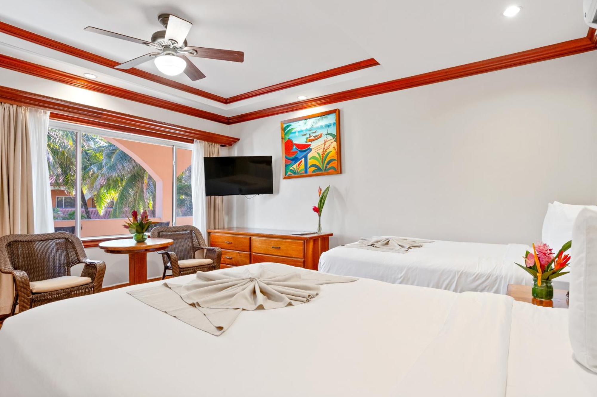 Hotel Sunbreeze 4*