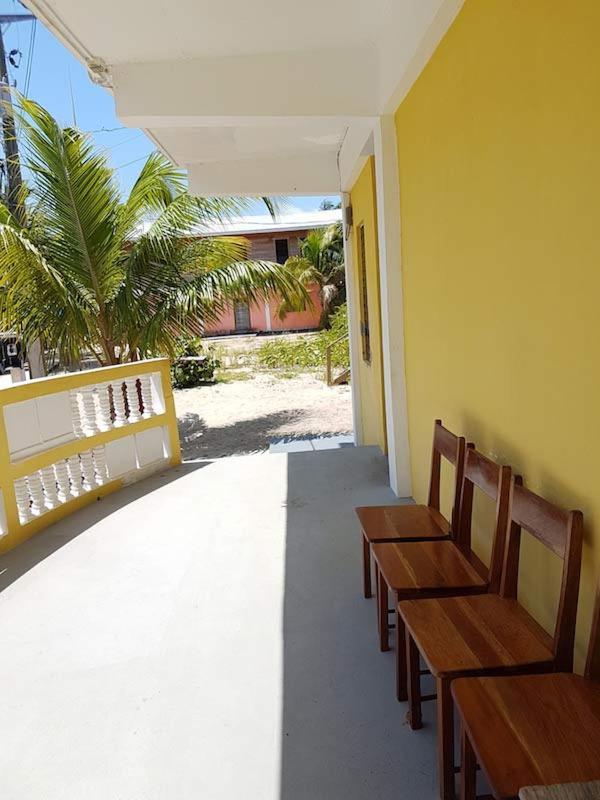 Serenade Hotel Placencia