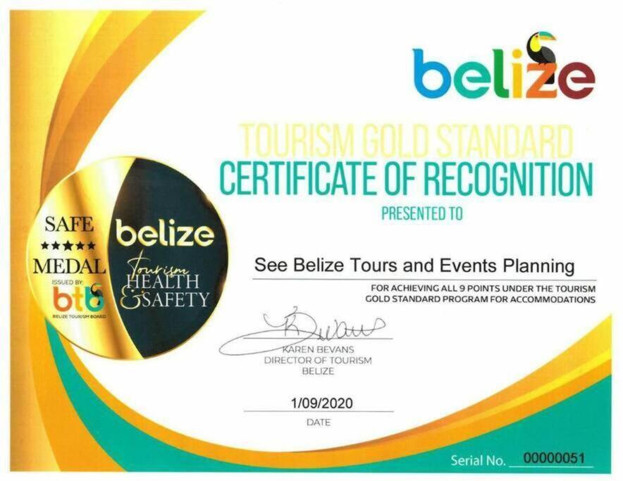 See Belize Tranquil Sea View Studio With Balcony, Infinity Pool & Overwater Deck Apartment Belize City