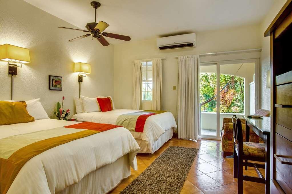 San Ignacio Resort Hotel Hotel *