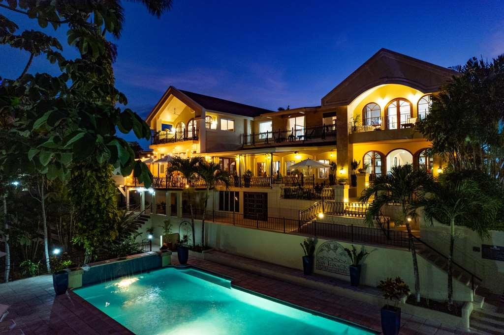 San Ignacio Resort Hotel *
