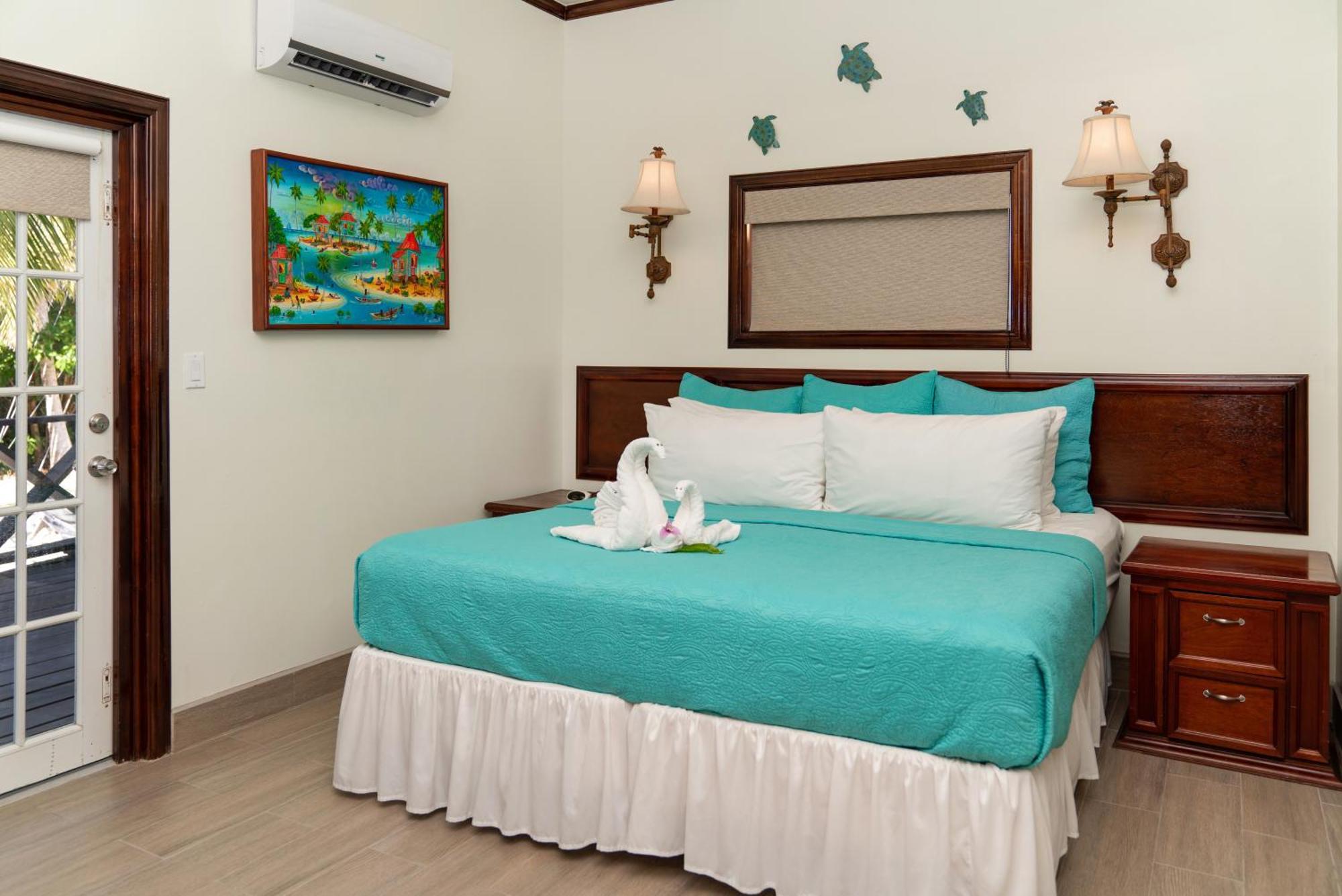 X'tan Ha- The Waterfront San Pedro (Ambergris Caye)