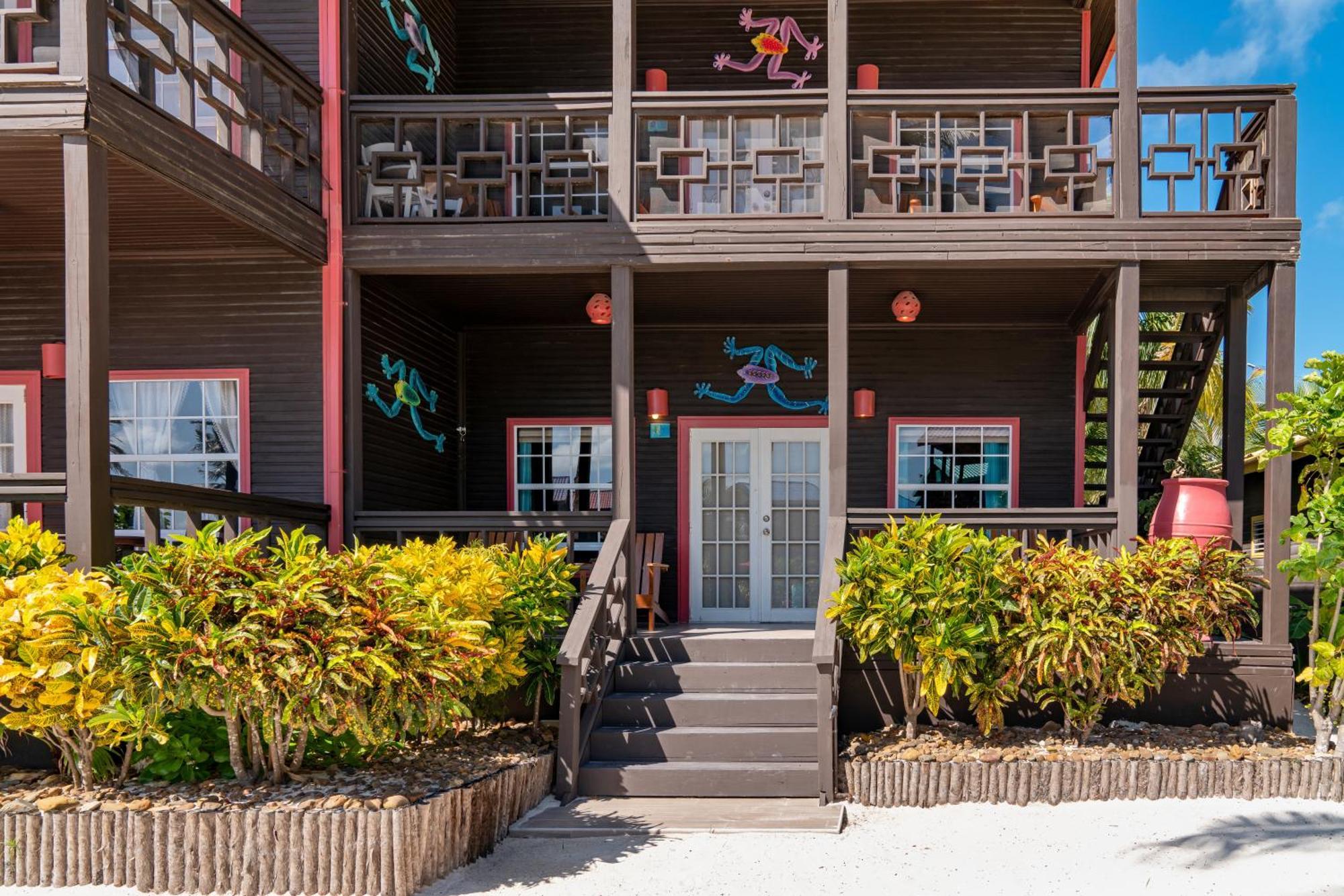 X'tan Ha- The Waterfront San Pedro (Ambergris Caye)