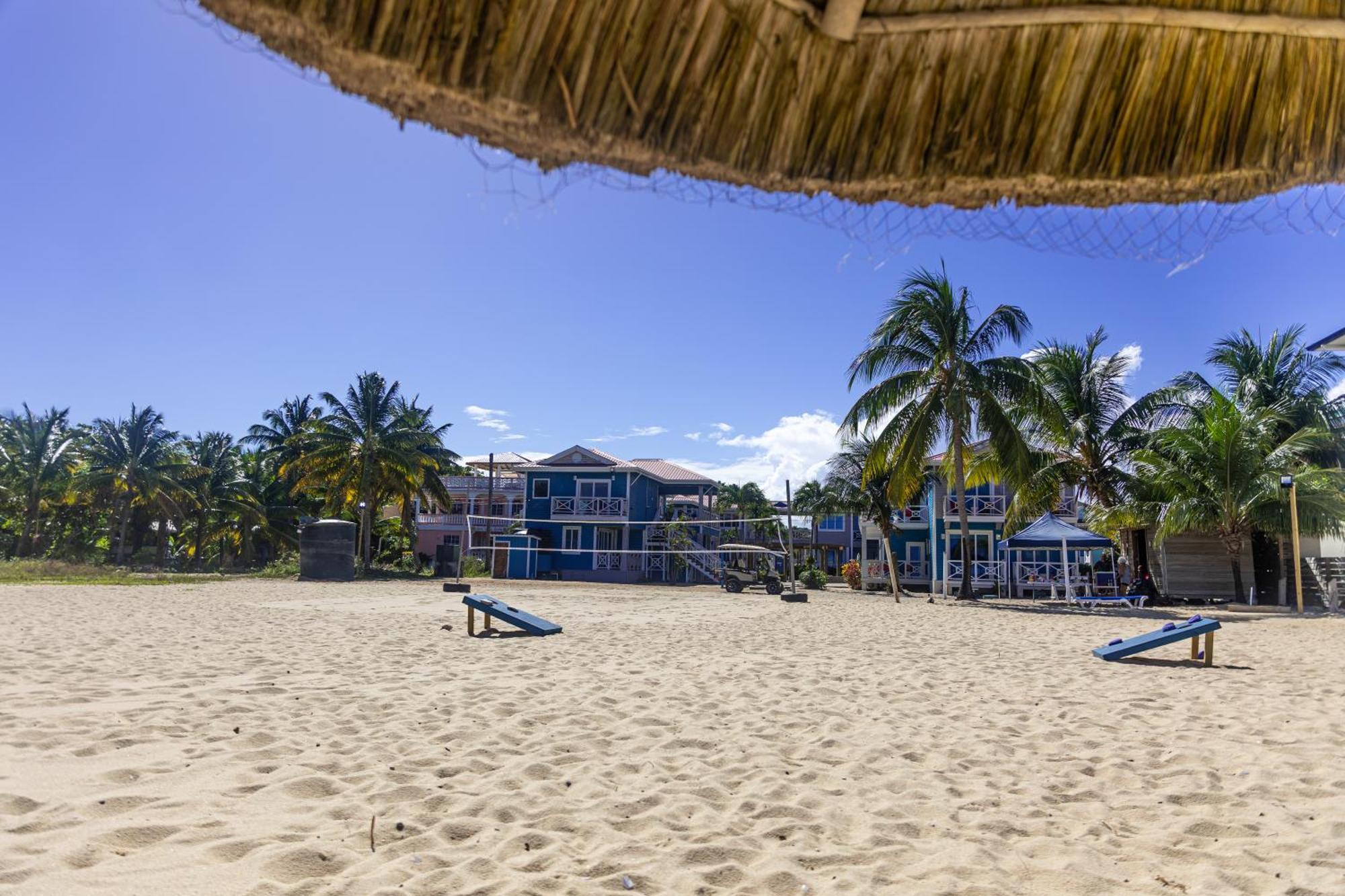 Brisa Oceano 3* Placencia