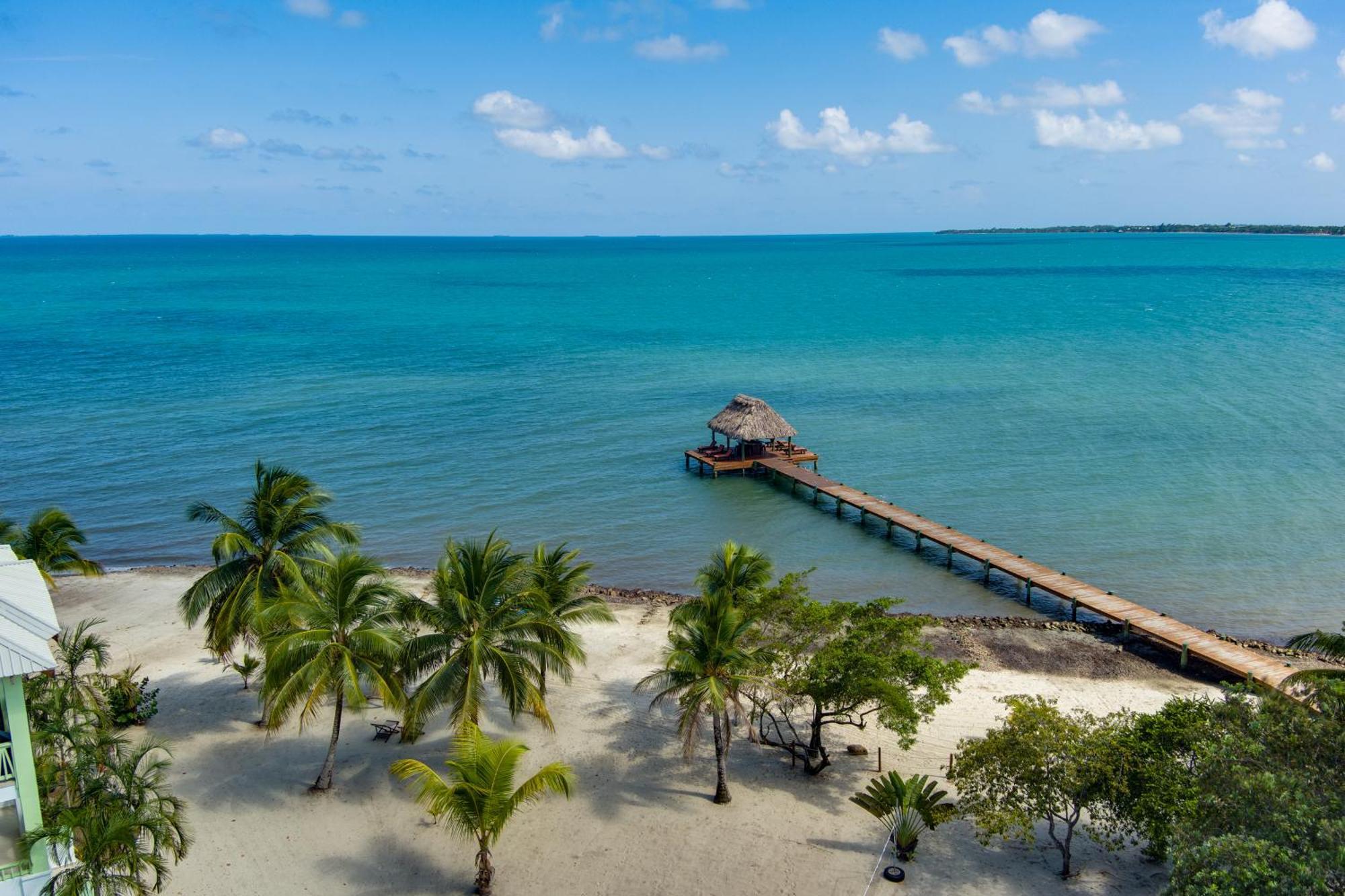 The At Cocoplum Placencia