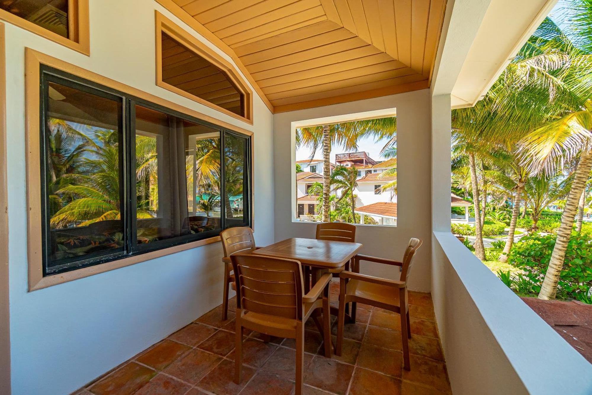 Tradewinds Paradise Hotel 3*