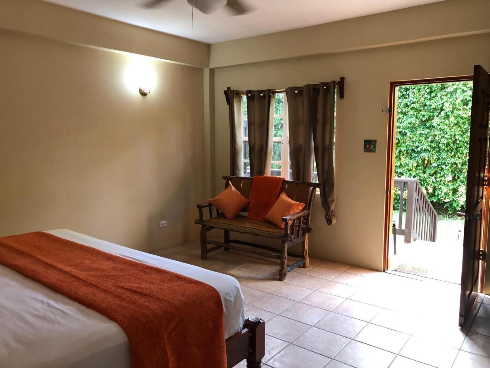 Hotel Black Orchid