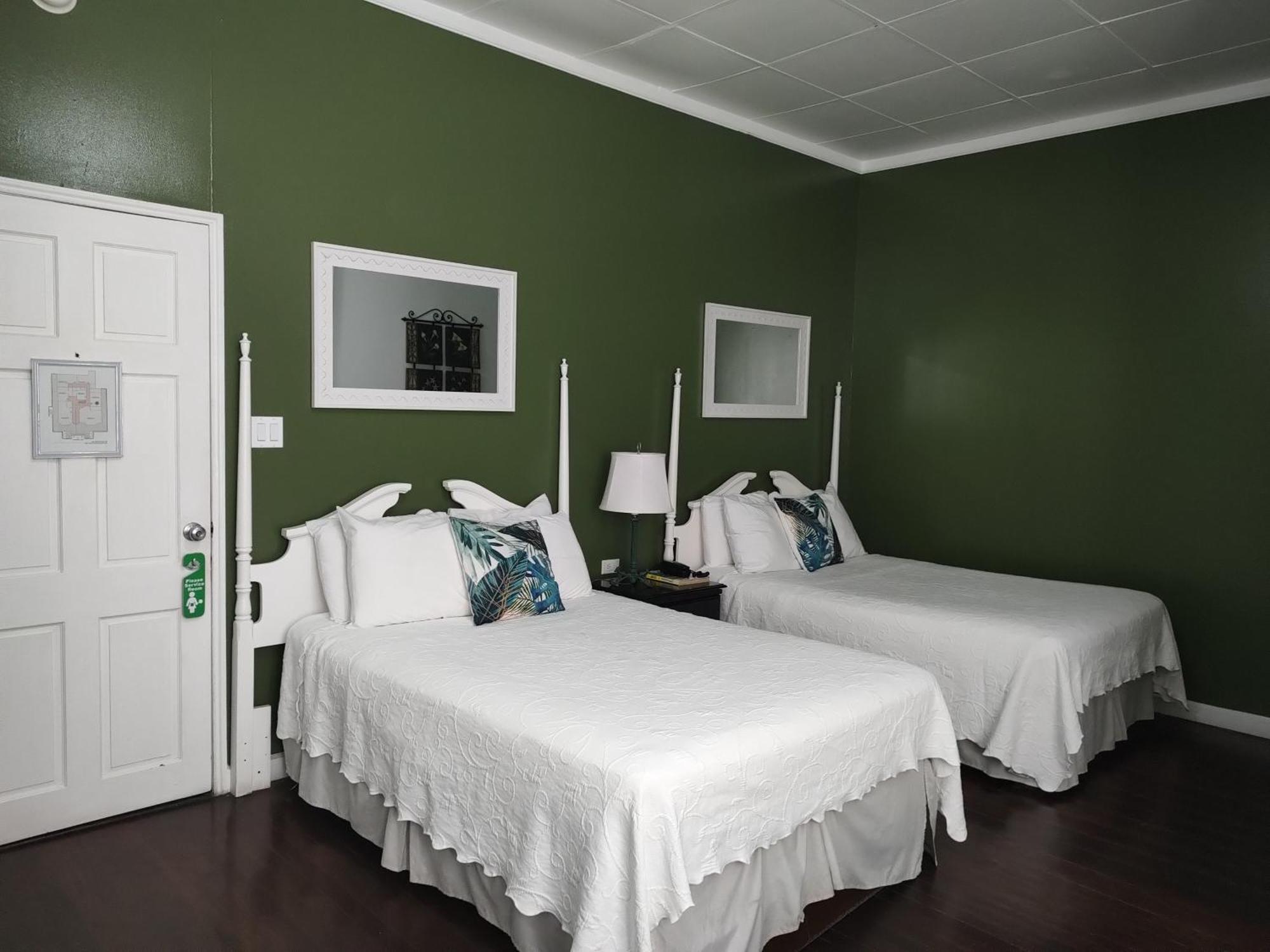 The Great House 4* Belize City