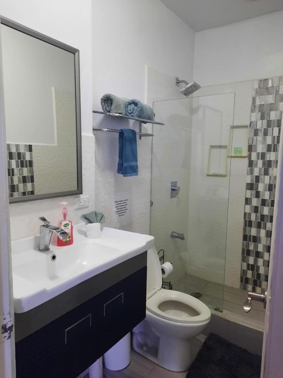 Db Tower Vacation Apartment