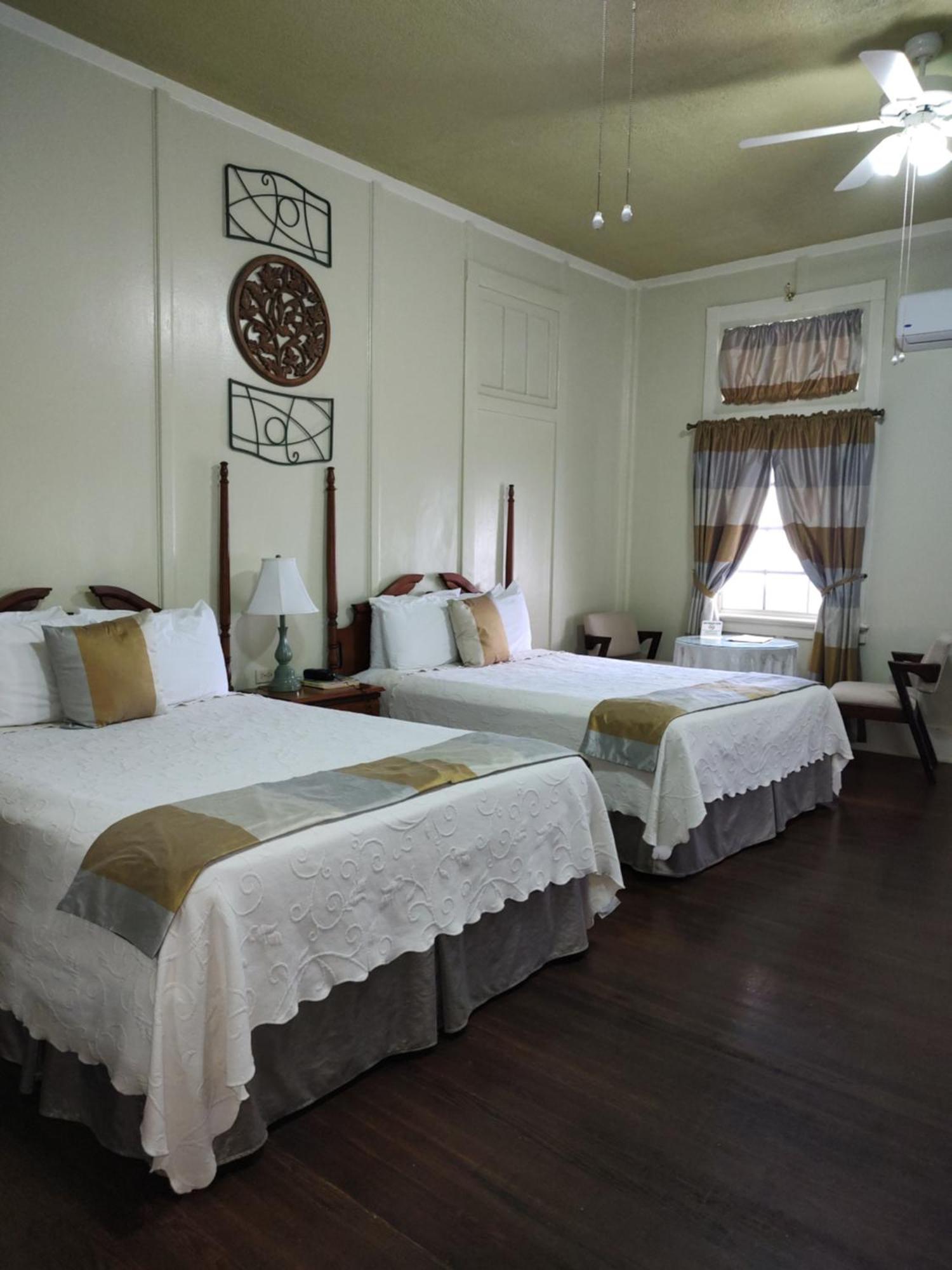 Hotel The Great House Belize City