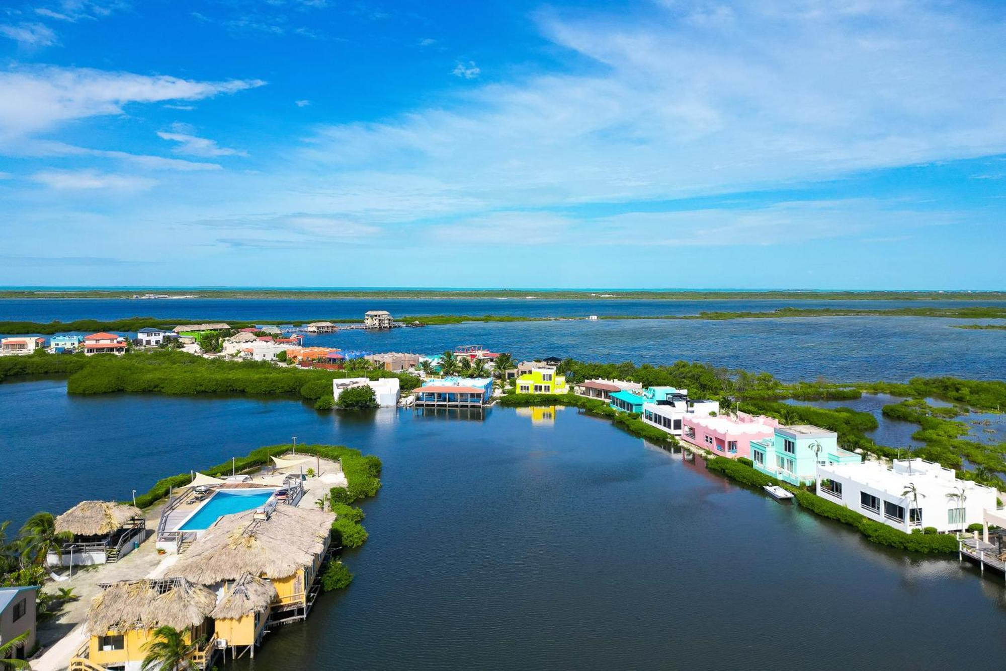 G303 At Mara Laguna Gold Standard Certified Apartment San Pedro (Ambergris Caye)