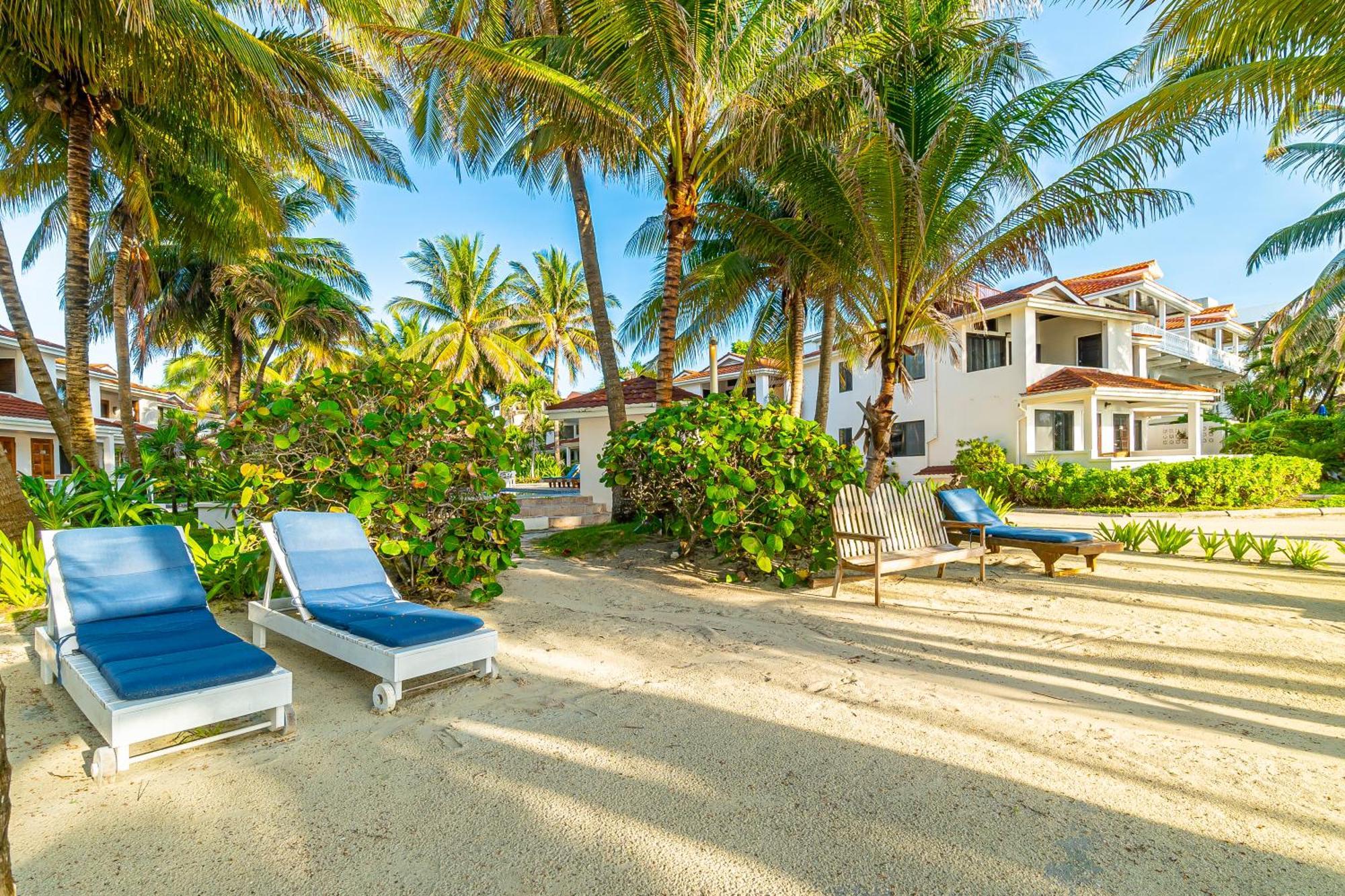 Tradewinds Paradise Hotel