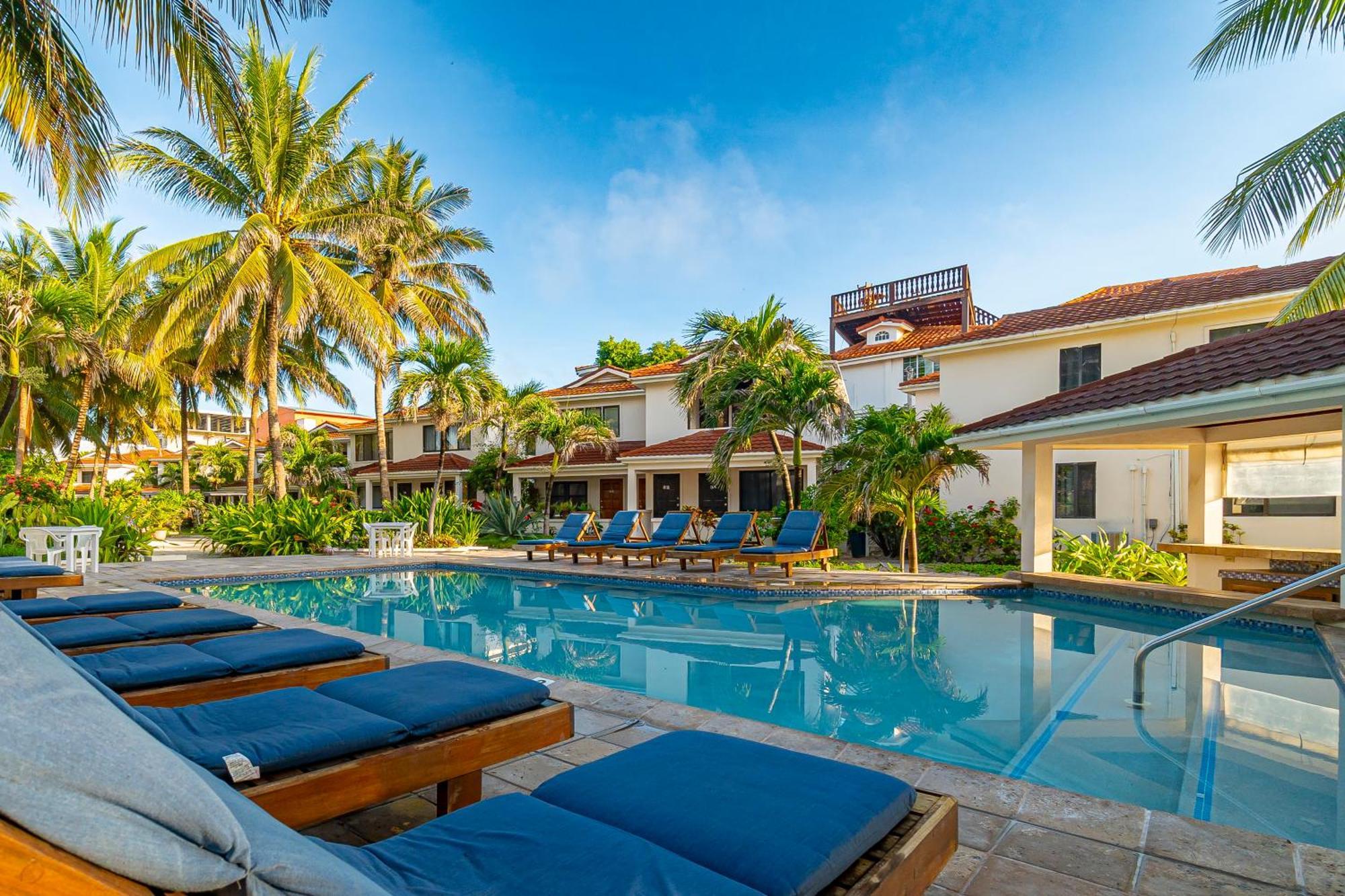 Tradewinds Paradise 3*