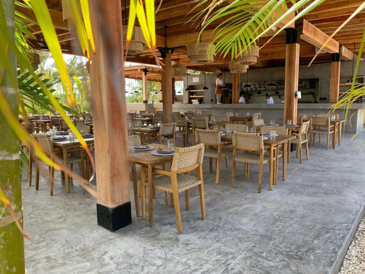 Tranquility At Mahogany And The Poolclub * San Pedro (Ambergris Caye)