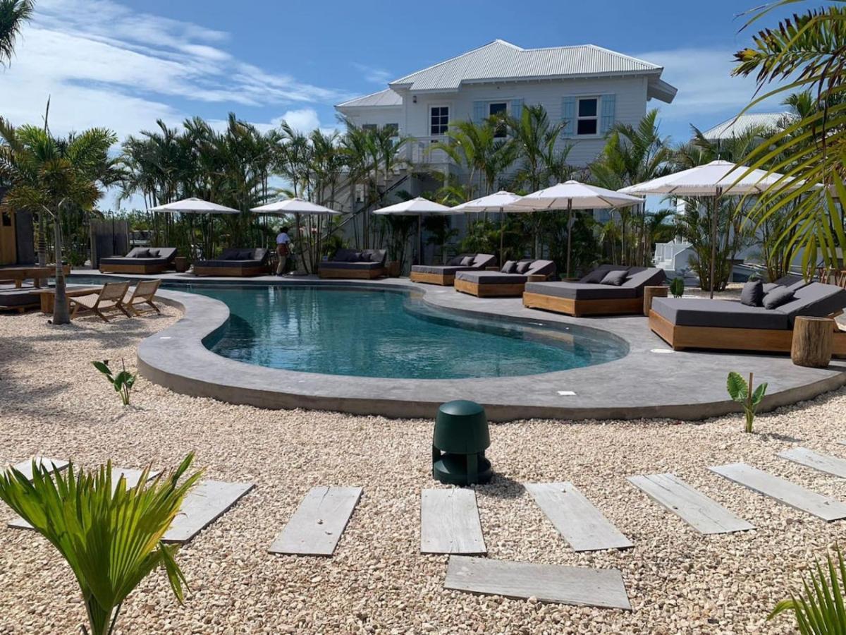Villa Tranquility At Mahogany And The Poolclub