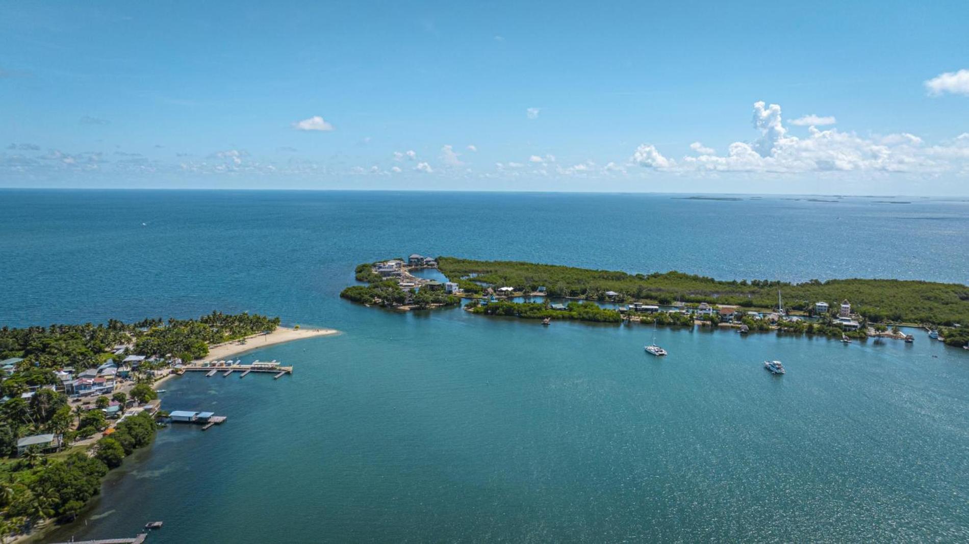 New Modern Ocean Front On Private Island Villa *