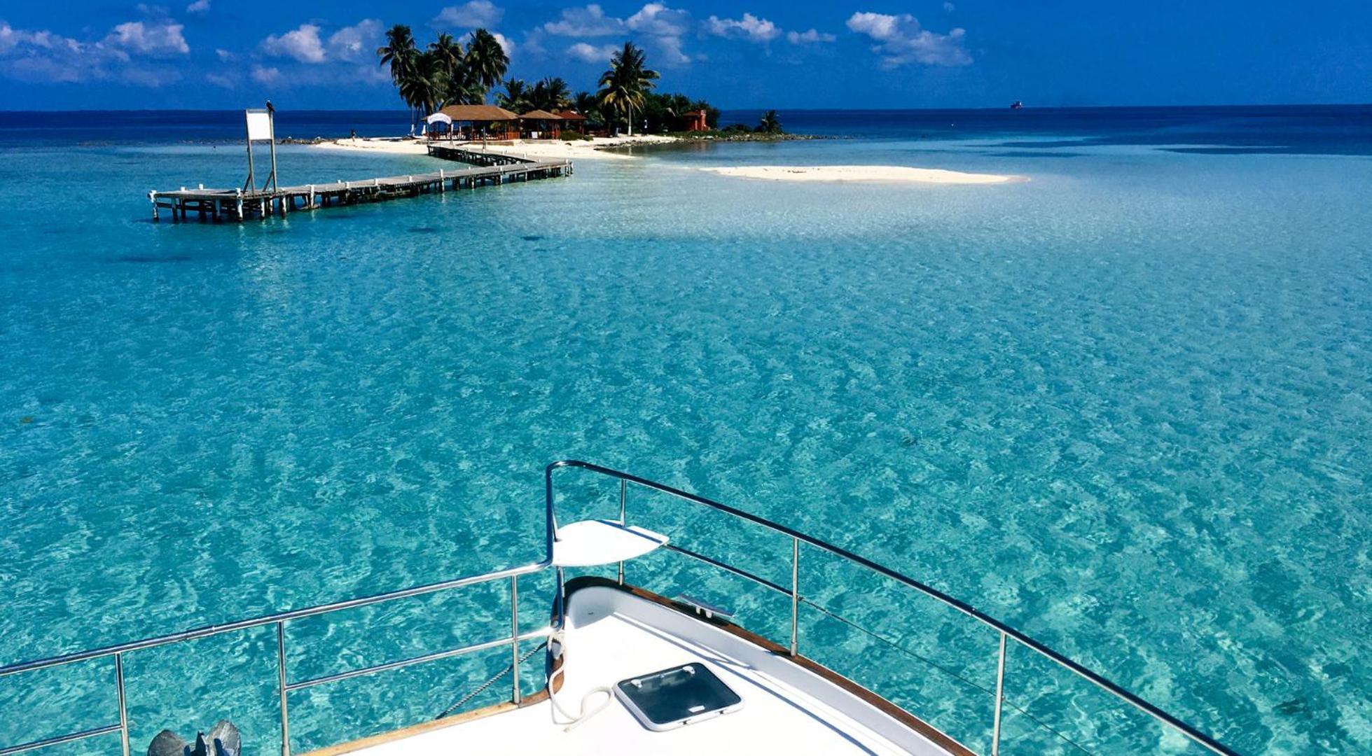 Botel Blue Lagoon *