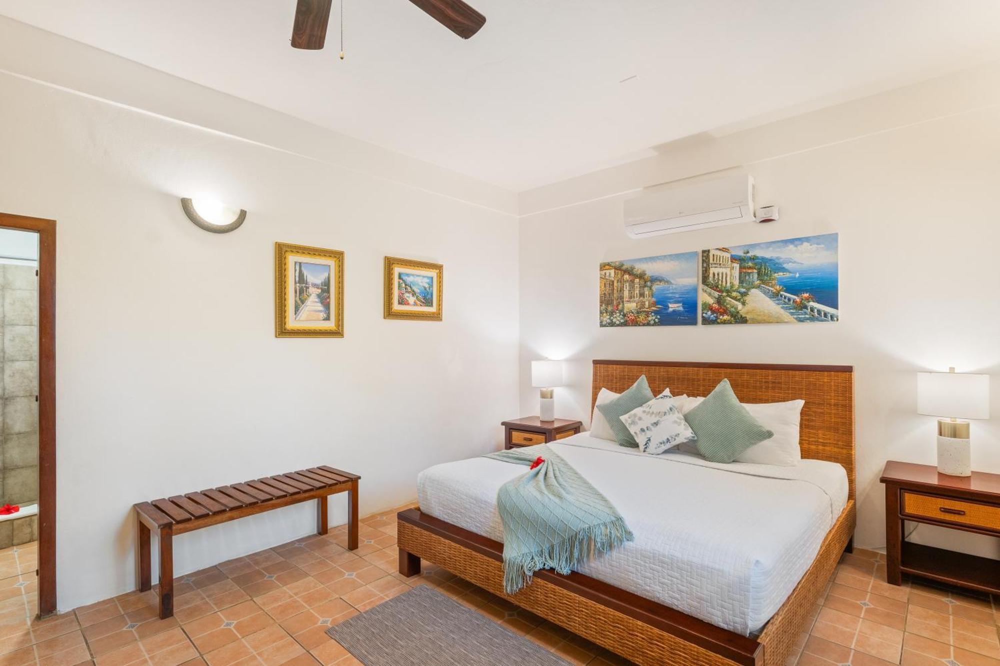 Guest house Coconut Row Boutique 4*