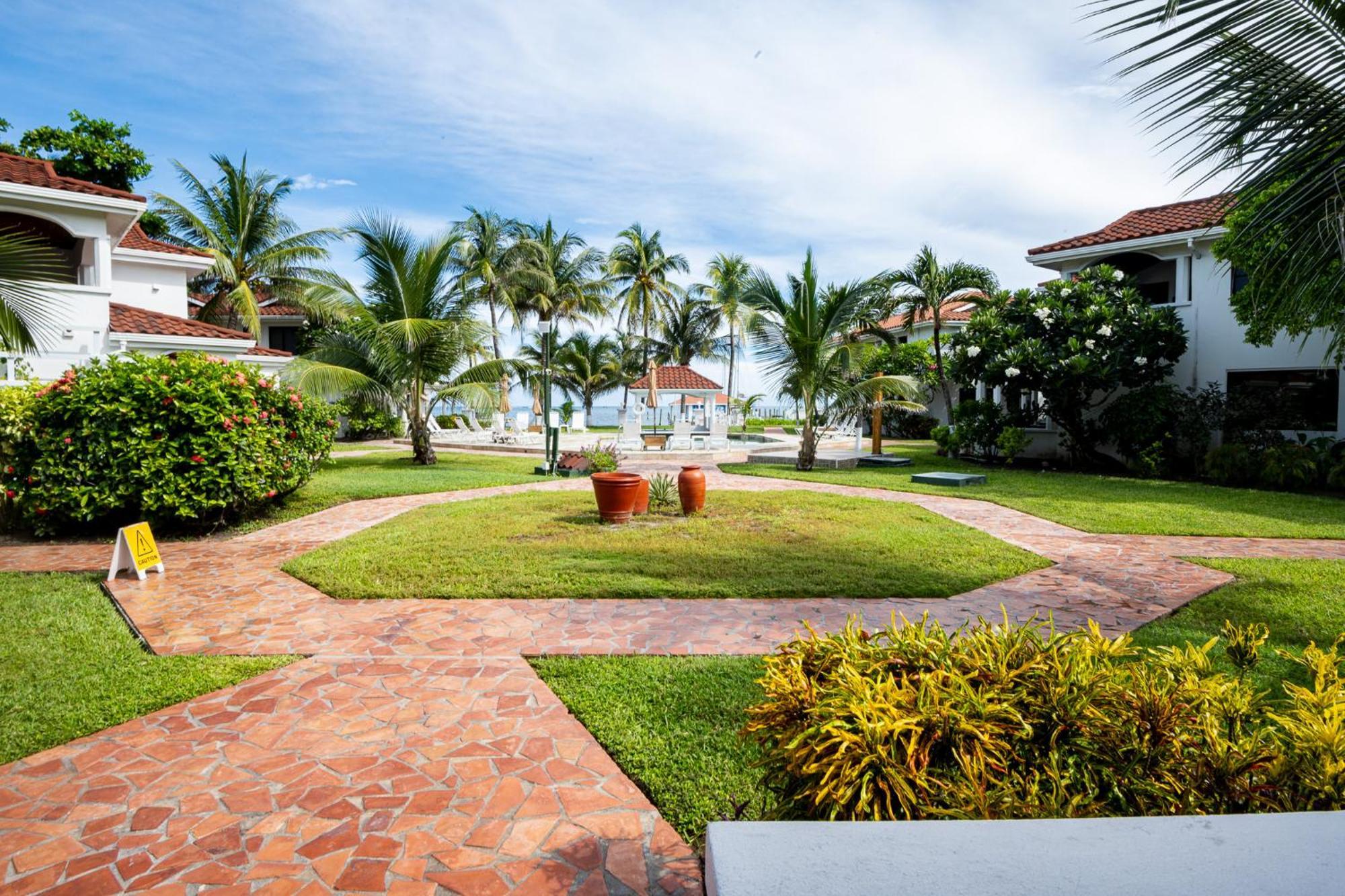 Isla Bonita Yacht Club Hotel San Pedro (Ambergris Caye)