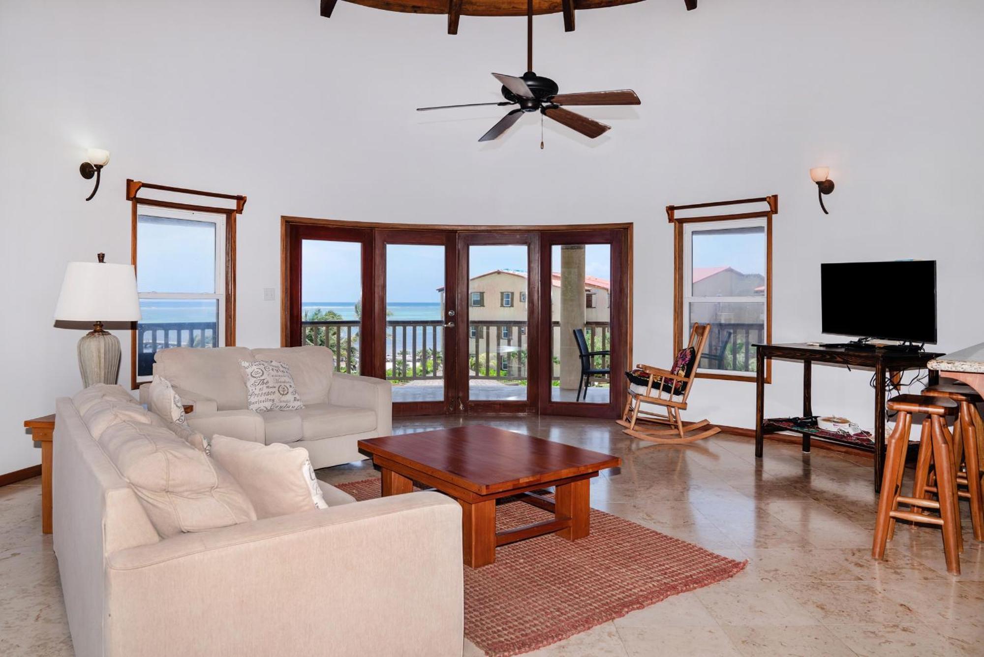 Residences At Barrier Reef 8c Oceanview 2 Bedroom By Floreo *
