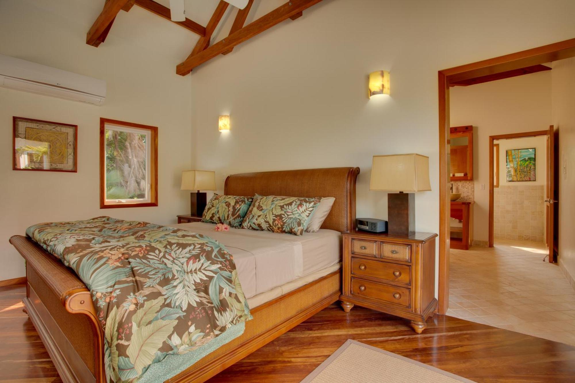 Naia And Resort Placencia