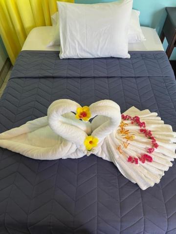 Daphne's Lagoon Resort *