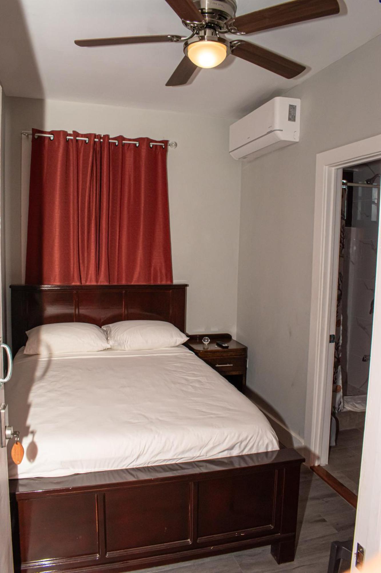 Barana 5* Dangriga