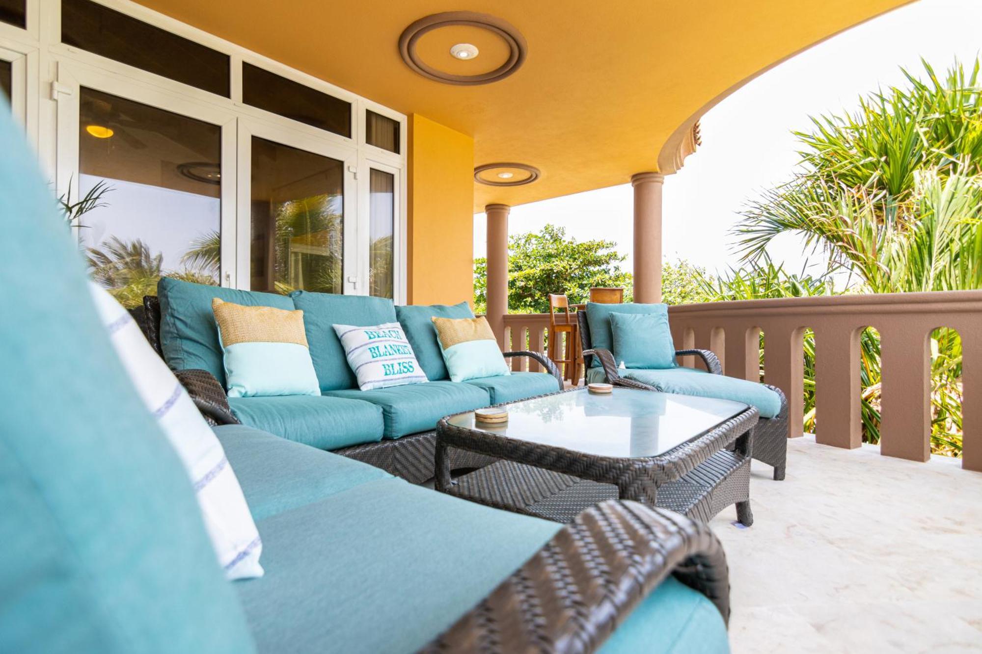 Belizean Cove Estates Luxury Beachfront Villa *