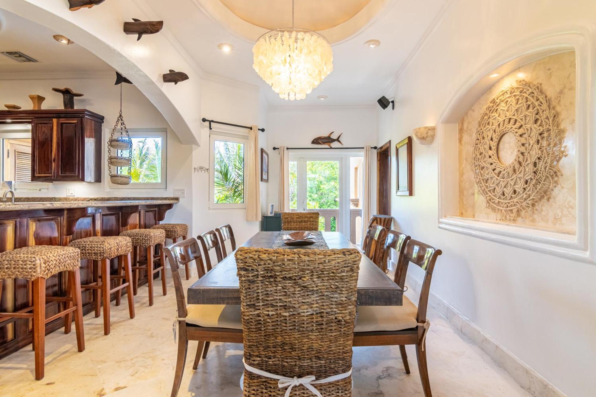Villa Belizean Cove Estates Luxury Beachfront *