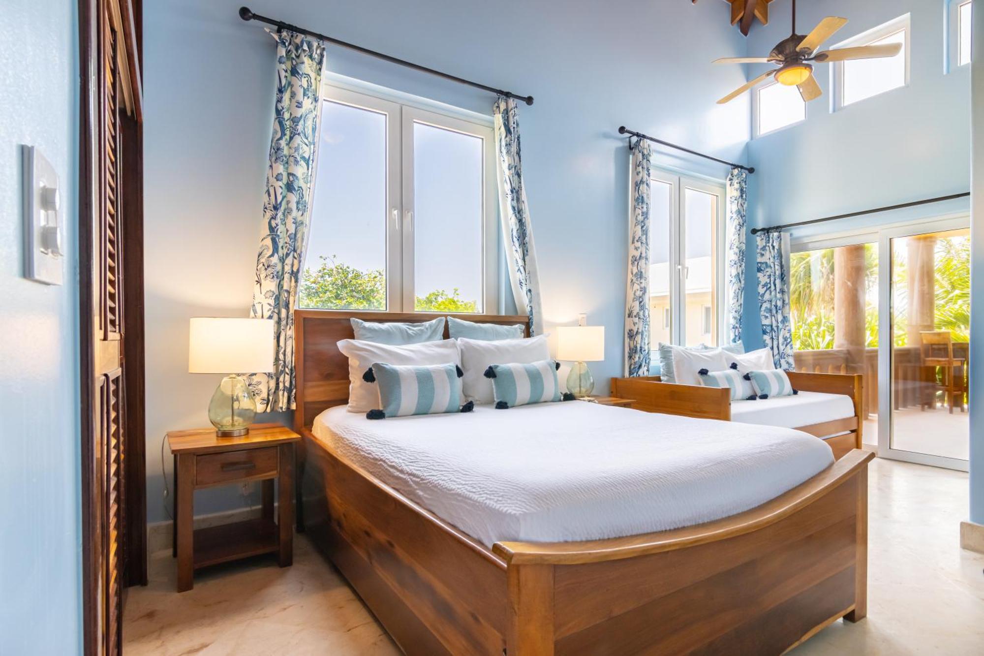 Belizean Cove Estates Luxury Beachfront * San Pedro (Ambergris Caye)