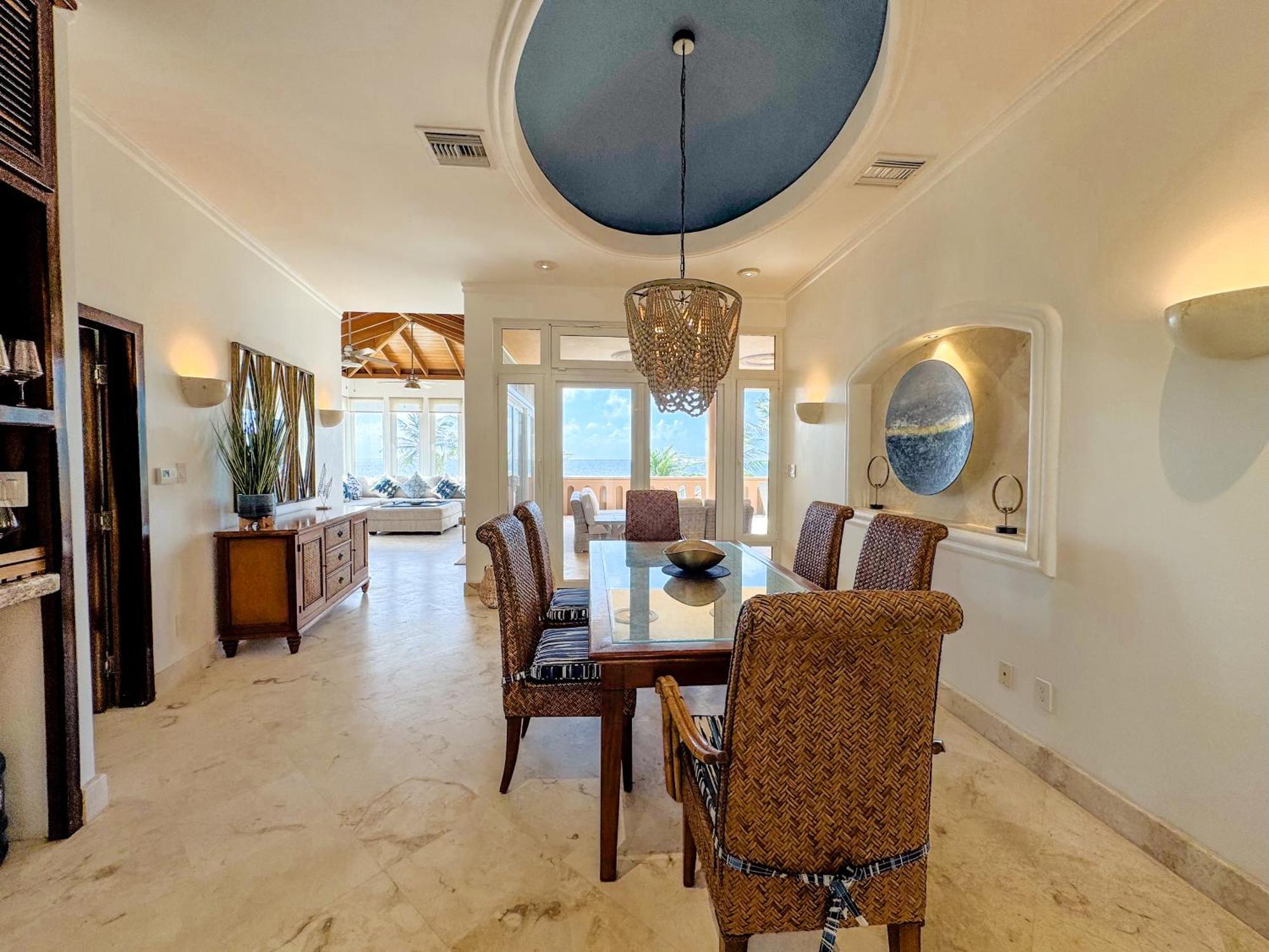 Belizean Cove Estates Luxury Beachfront Villa *