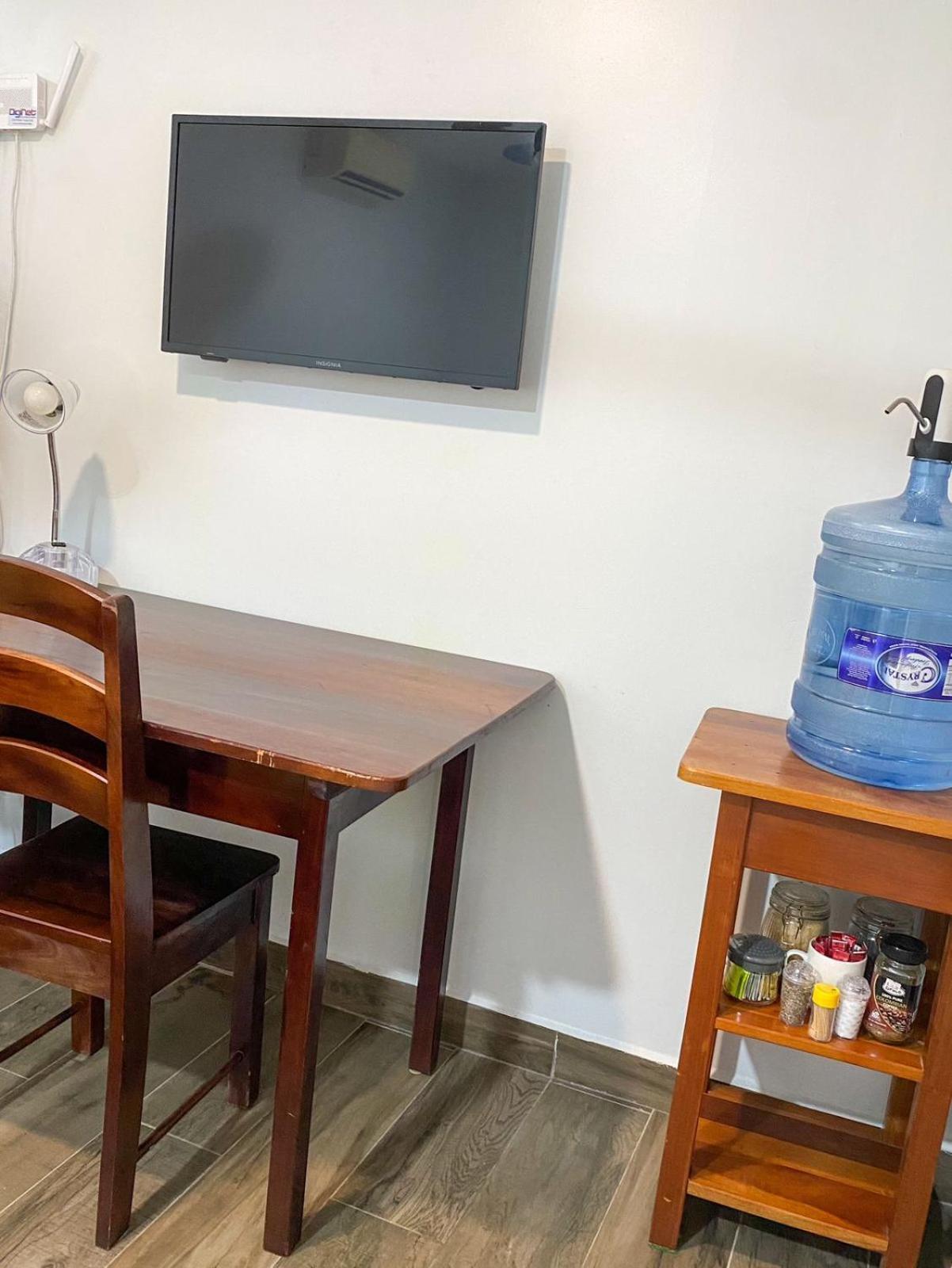 The Ansen Place Apartment *