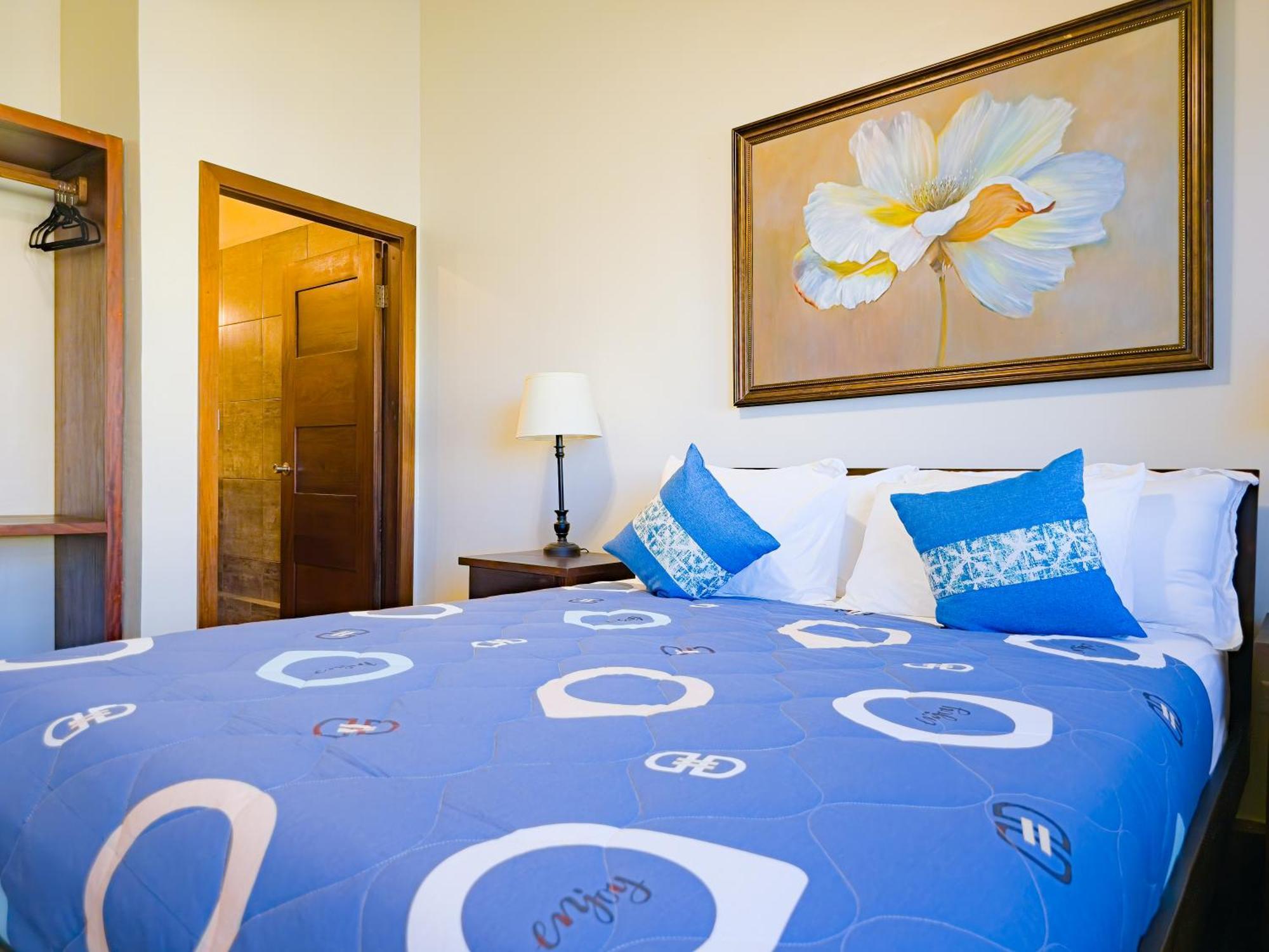 Louis' Hotel Placencia