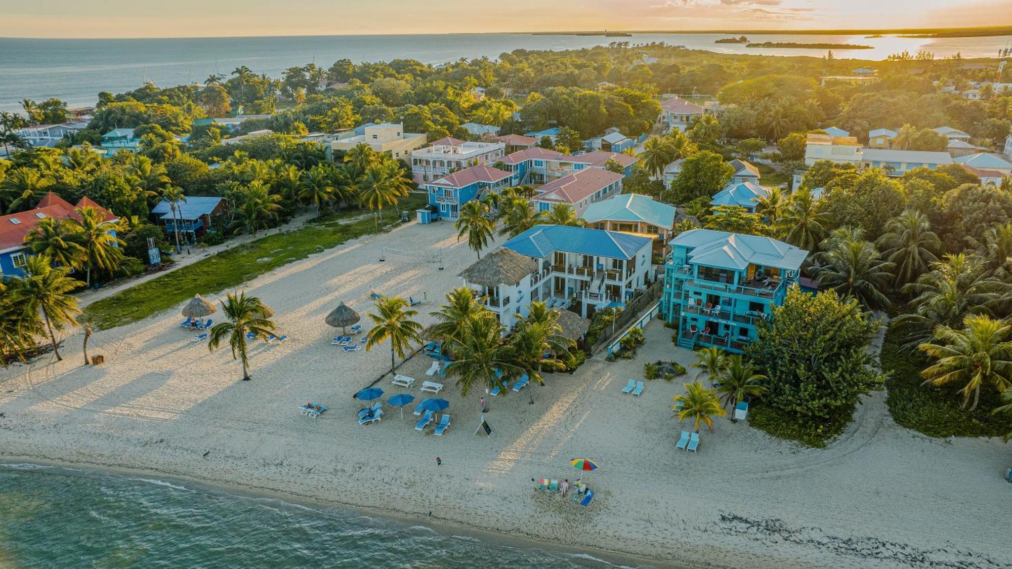 Ocean Breeze Resort 3*