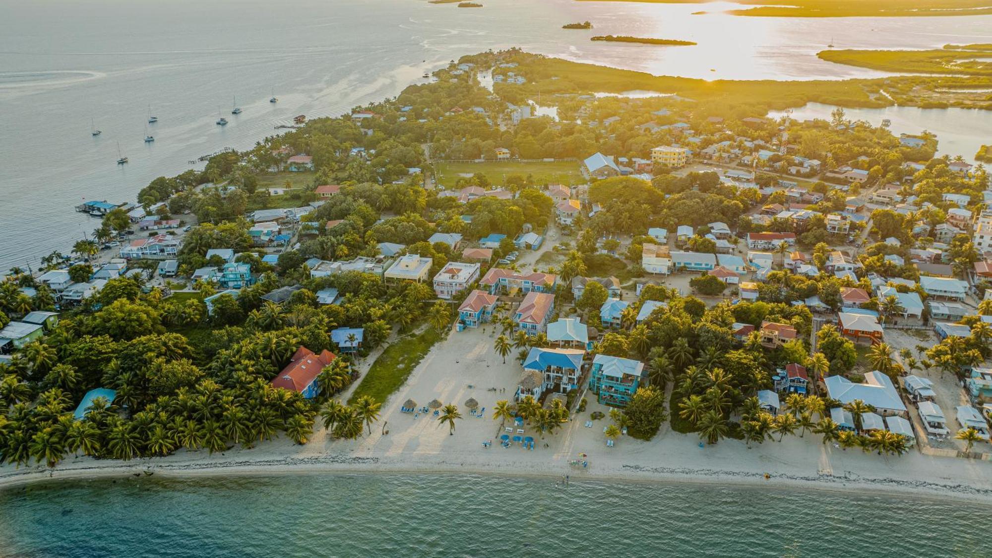 Resort Ocean Breeze Placencia