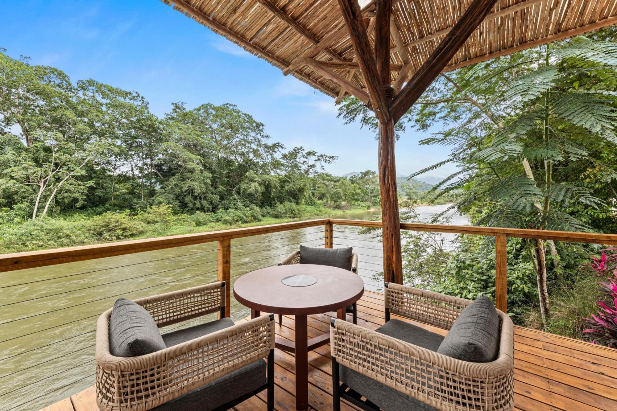 The Banks 4* Belmopan