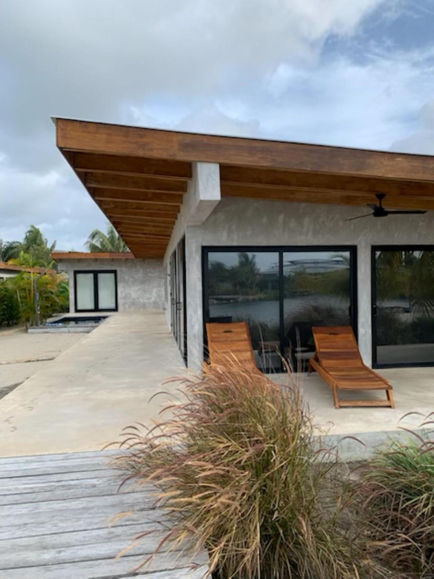 Villa Sandpiper Sanctuary 4 Bed 3 Bath With A Pool