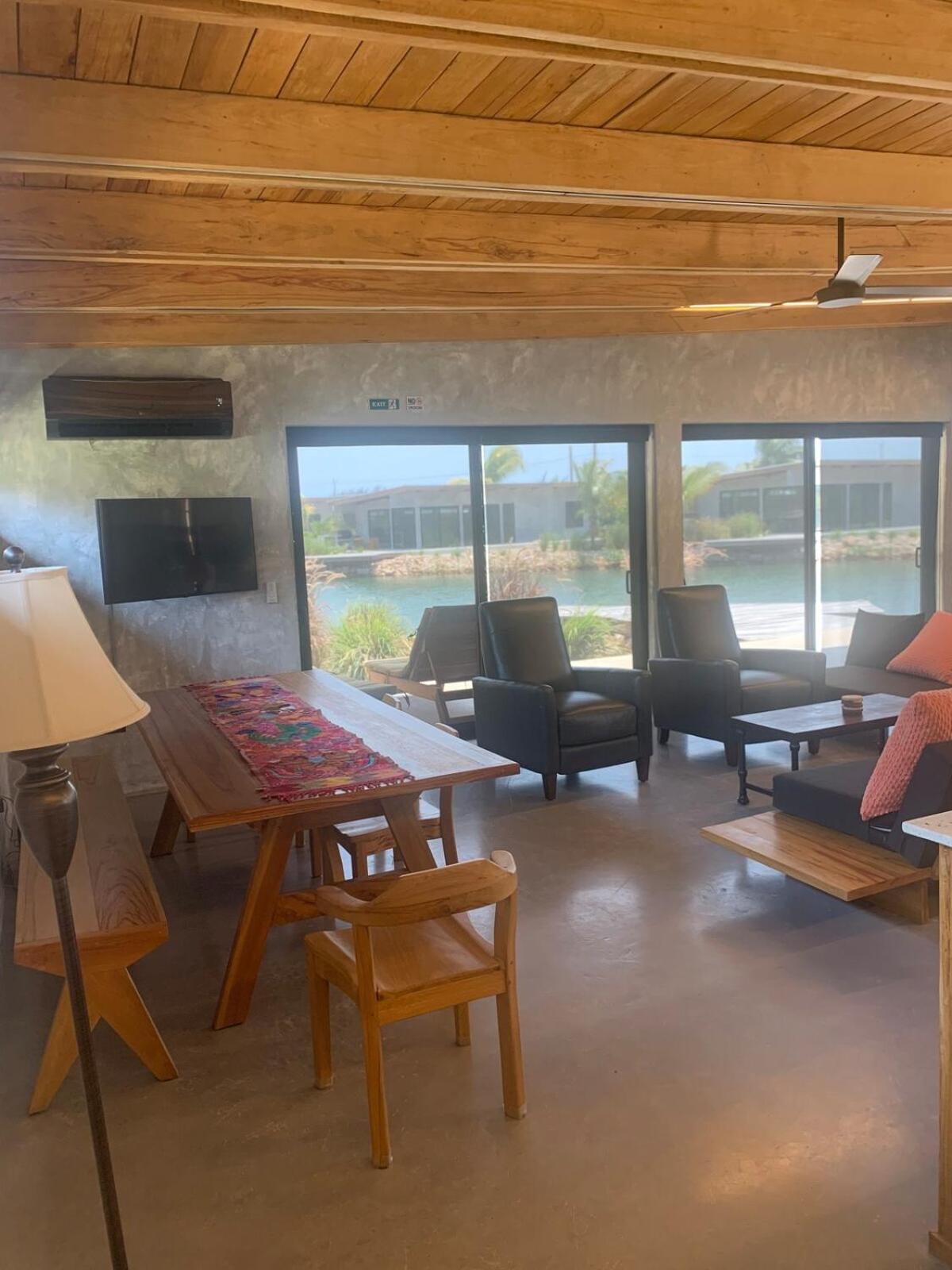 Sandpiper Sanctuary 4 Bed 3 Bath With A Pool Villa *