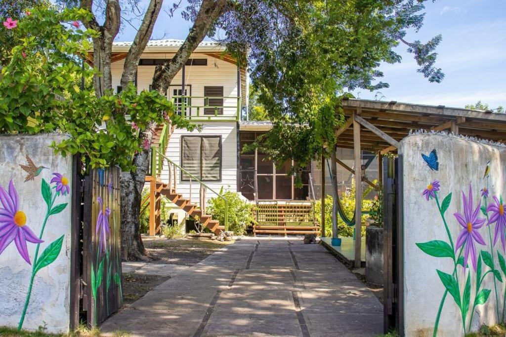 The Retreat At Solana, Corozal, Belize Apartment *