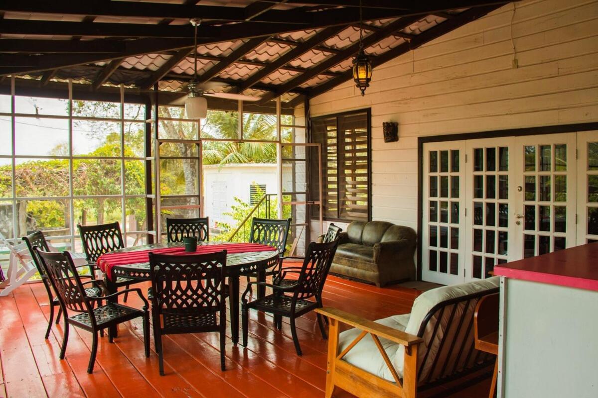 Apartment The Retreat At Solana, Corozal, Belize