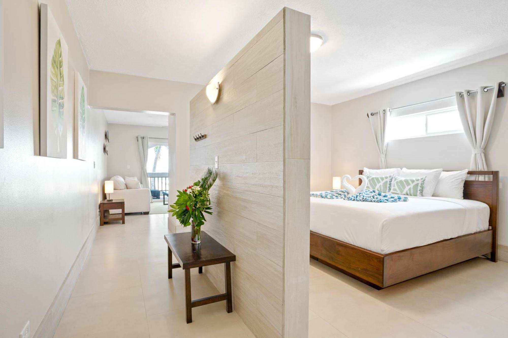 Hotel Bananas On The 3*