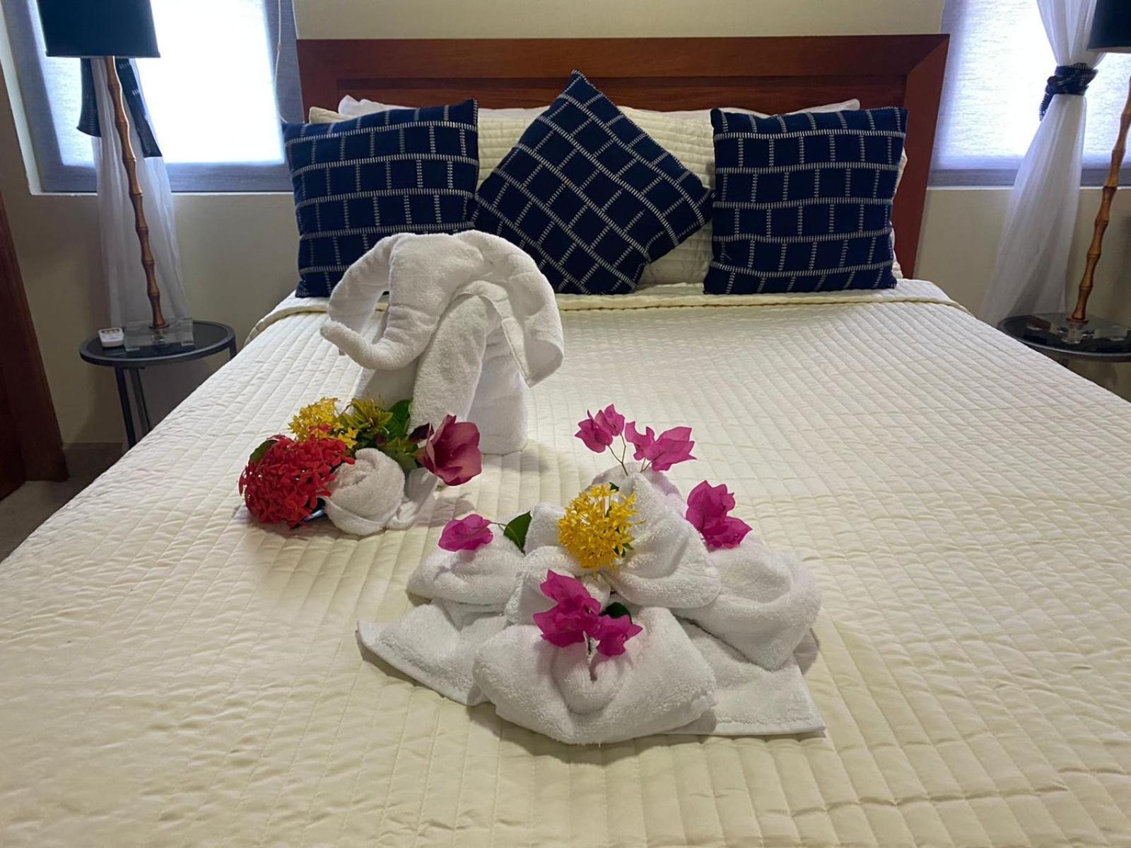 La Perla Azul House With Pool And 4 Seater Cart Holiday home *